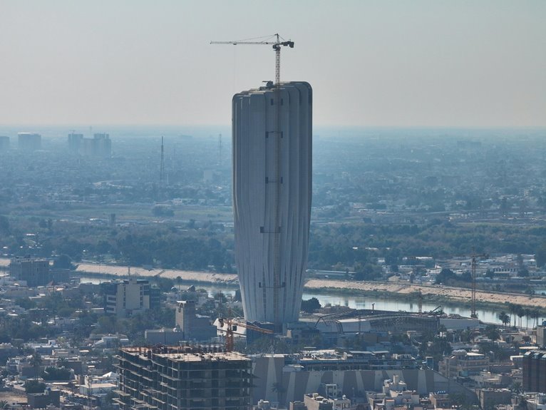hdfc capital building project